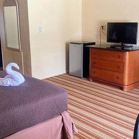 Royal Palace Inn And Suites Myrtle Beach Ocean Blvd Ngoại thất bức ảnh