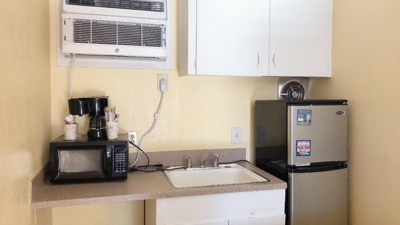 Royal Palace Inn And Suites Myrtle Beach Ocean Blvd Ngoại thất bức ảnh