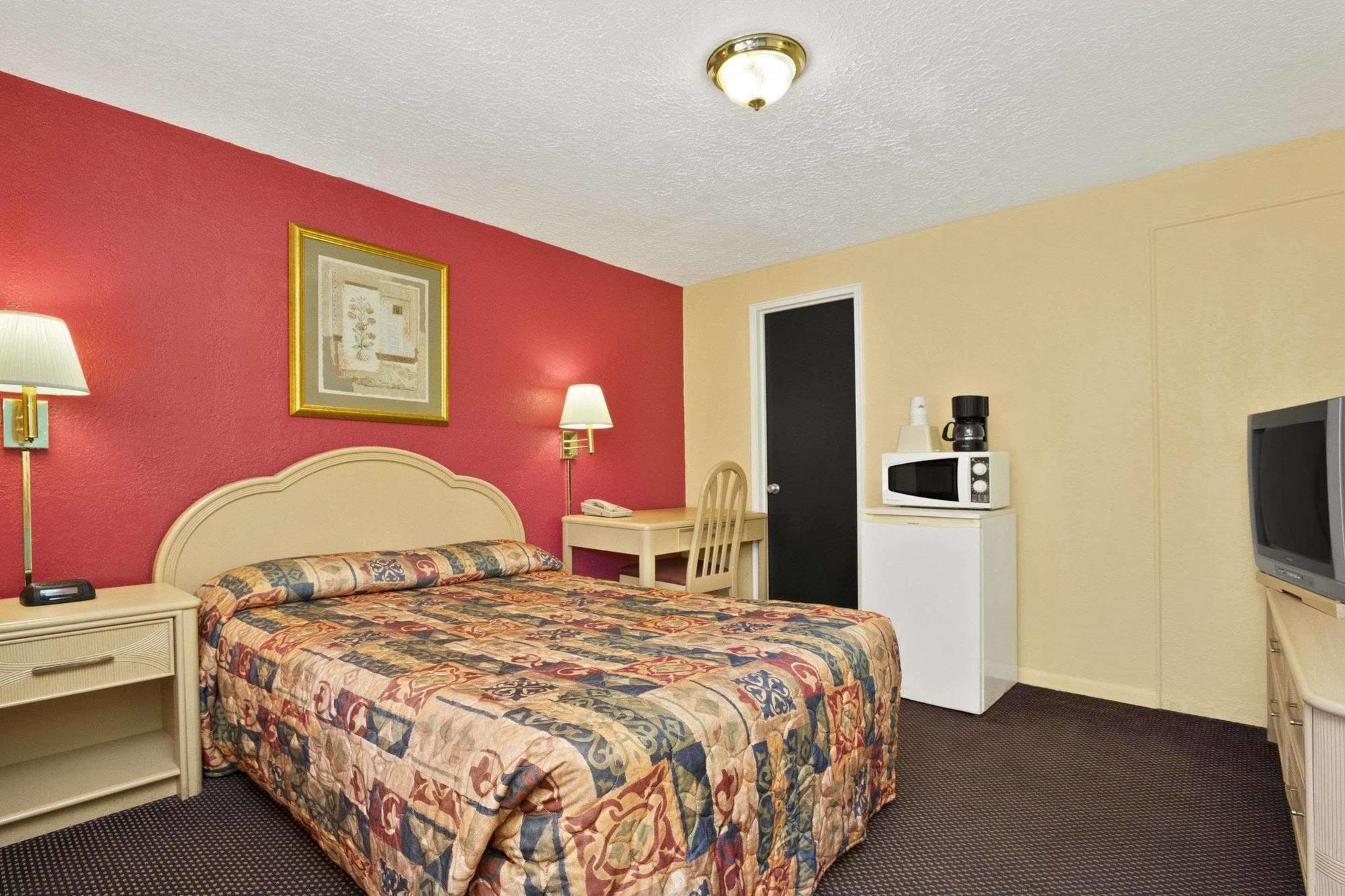 Royal Palace Inn And Suites Myrtle Beach Ocean Blvd Ngoại thất bức ảnh